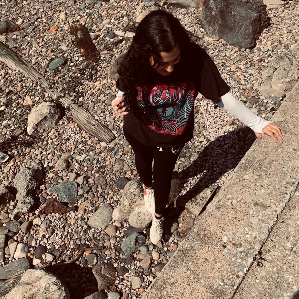 Meet your Posher, Kayla